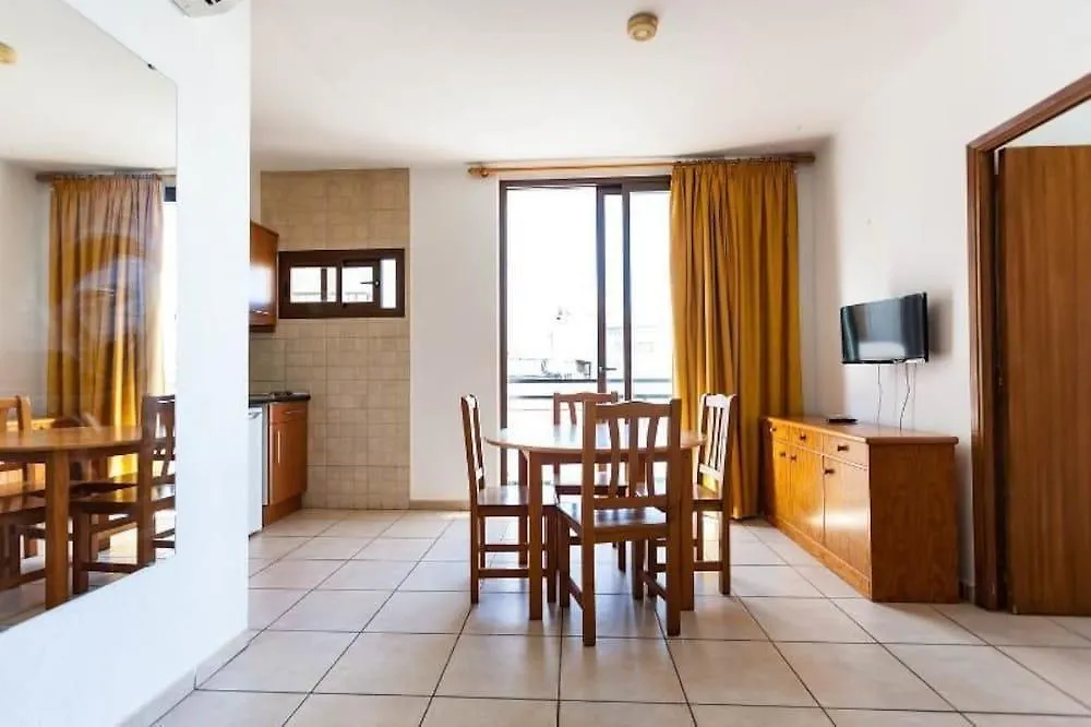 Apartamentos Tramuntana San Antonio  San Antonio (Ibiza)